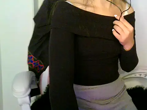 Snapshot of JOLLY_67 chatting on November 11, 4:01 am JOLLY 67 online show from November 11, 4:01 am