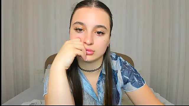 Daria de luxe online show from November 17, 7:47 am