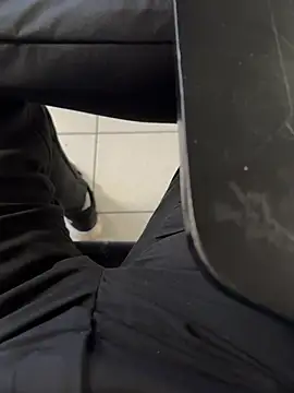 Monspeet 01 online show from October 21, 11:16 pm