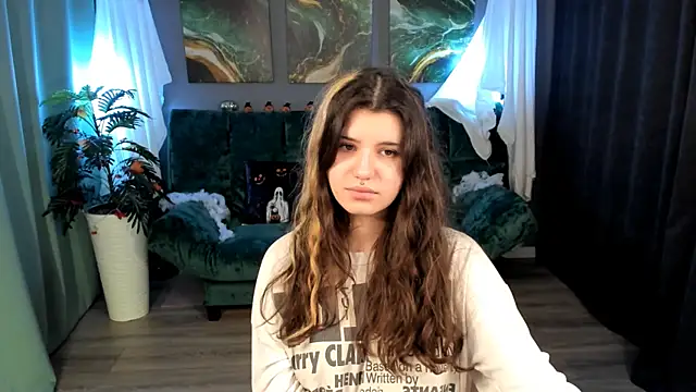 AnoraDark online show from November 8, 1:33 pm