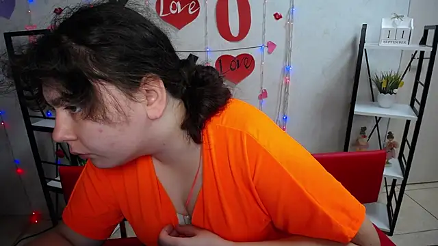 NeonilaLisova online show from September 11, 5:18 am