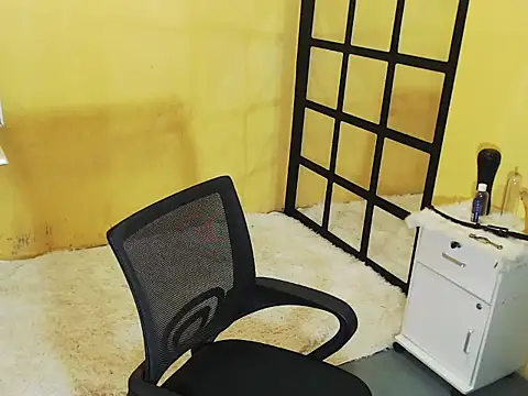 Snapshot of Hunky_paul chatting on October 26, 8:31 am Hunky paul online show from October 26, 8:31 am