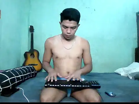 Hunky paul online show from May 22, 5:14 am