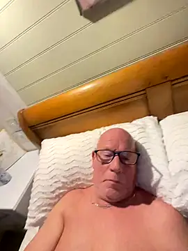 Snapshot of philefc chatting on October 30, 9:48 pm philefc online show from October 30, 9:48 pm