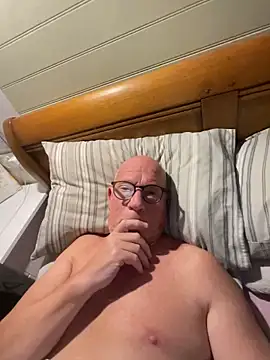 Snapshot of philefc chatting on November 5, 9:59 pm philefc online show from November 5, 9:59 pm