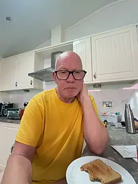 philefc online show from January 18, 9:13 am