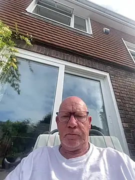 philefc online show from June 1, 8:16 am