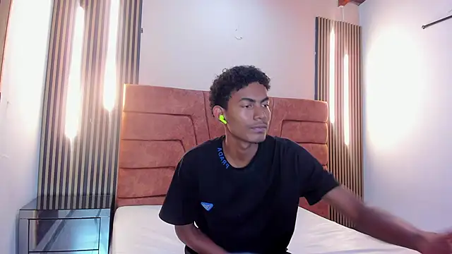 FYKMOR 1 online show from September 22, 3:52 am