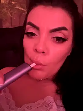 Snapshot of LeaRos chatting on September 29, 12:21 pm LeaRos online show from September 29, 12:21 pm