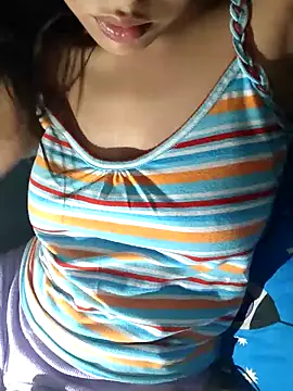 KARISHMA-STRIP online show from September 28, 8:25 pm