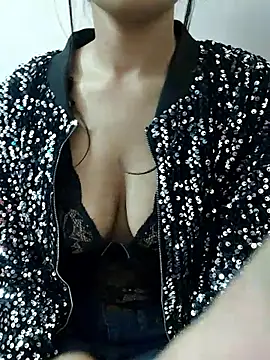 KARISHMA-STRIP online show from October 7, 5:54 pm