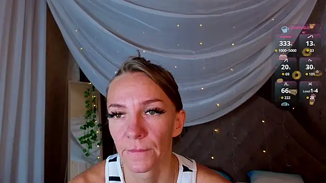 Snapshot of Jesica_mooon chatting on September 10, 1:27 am Jesica mooon online show from September 10, 1:27 am