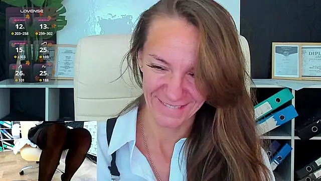 Snapshot of Jesica_mooon chatting on September 28, 1:33 am Jesica mooon online show from September 28, 1:33 am