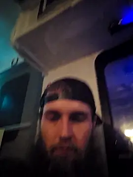 high3ndlowlife online show from May 18, 3:24 am