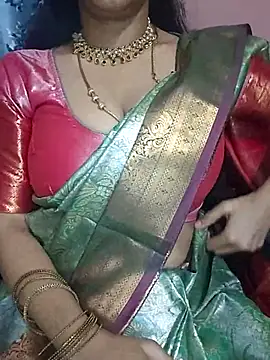 Snapshot of Thamilmegalai chatting on September 16, 6:31 pm Thamilmegalai online show from September 16, 6:31 pm