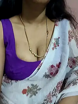 Snapshot of Thamilmegalai chatting on September 17, 6:53 pm Thamilmegalai online show from September 17, 6:53 pm