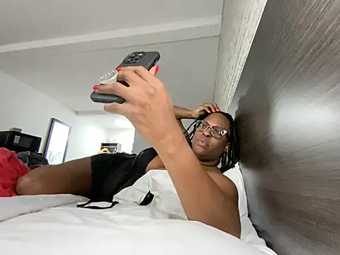 KANDIS864 online show from February 10, 4:49 am