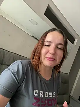 m0ranguinh0s2 online show from June 6, 4:12 pm