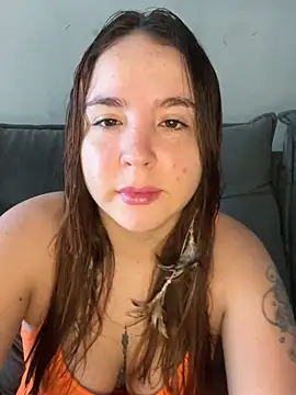 m0ranguinh0s2 online show from June 16, 12:41 pm