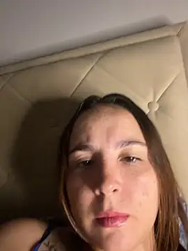 m0ranguinh0s2 online show from July 28, 11:48 pm