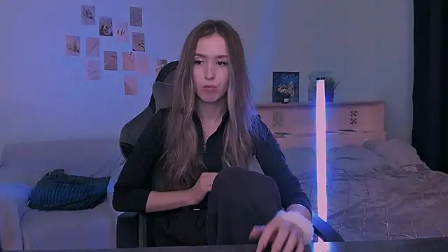 Snapshot of yourrdanceteacher chatting on November 8, 8:18 pm yourrdanceteacher online show from November 8, 8:18 pm