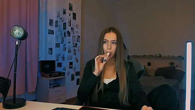 Snapshot of yourrdanceteacher chatting on November 24, 8:08 pm yourrdanceteacher online show from November 24, 8:08 pm