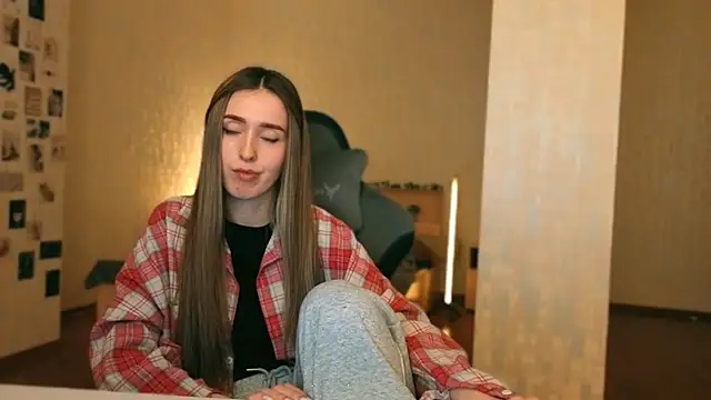 yourrdanceteacher online show from February 14, 9:00 pm