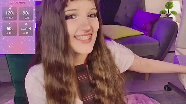 Snapshot of kamila_blush chatting on November 30, 1:31 am kamila blush online show from November 30, 1:31 am