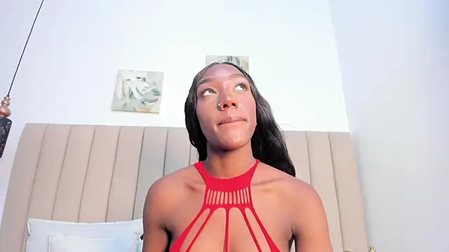 Mistt Mia online show from June 10, 7:24 pm