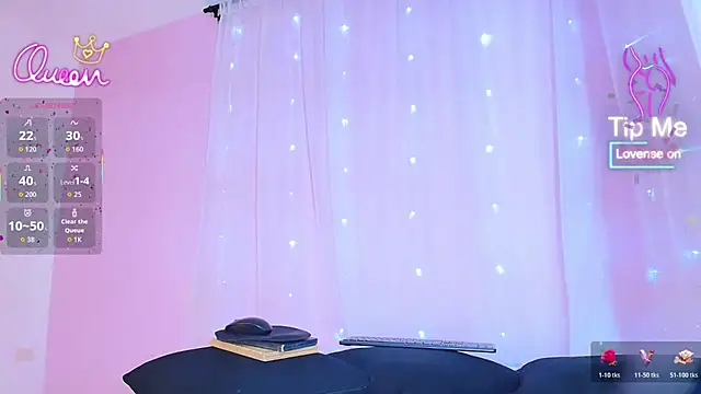SunnyGilmoree online show from June 5, 8:14 pm