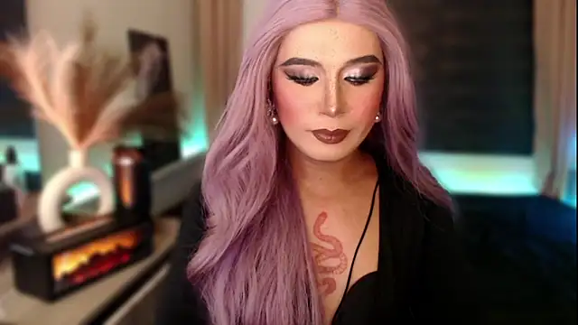 mslilly croft online show from February 10, 7:40 pm