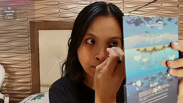 Miladiosa online show from April 30, 12:44 pm