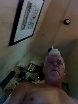 Snapshot of fischnet chatting on February 21, 4:08 pm fischnet online show from February 21, 4:08 pm