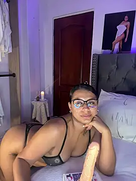 ema zoe online show from July 9, 12:04 am