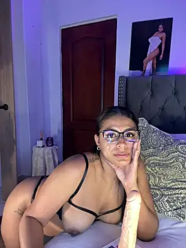 ema zoe online show from August 1, 12:10 am