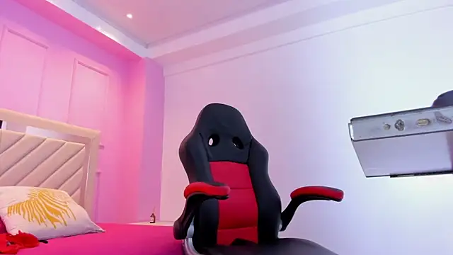 Snapshot of ALISSON_BARKER chatting on October 29, 12:18 pm ALISSON BARKER online show from October 29, 12:18 pm