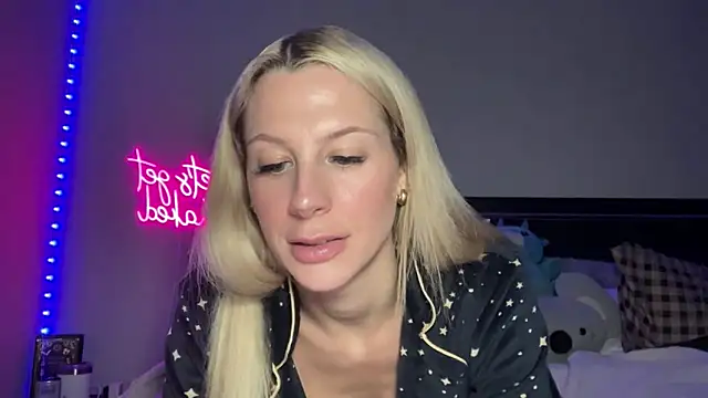 ChelseaCheeky online show from October 29, 12:24 am