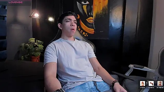 Eryonbradley online show from February 5, 11:26 am