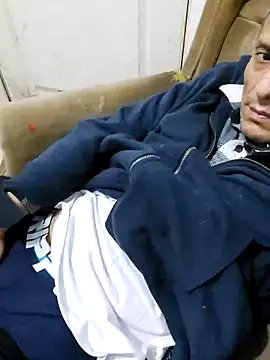 Snapshot of luislimafuego chatting on October 1, 6:30 am luislimafuego online show from October 1, 6:30 am