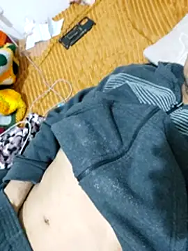 Snapshot of luislimafuego chatting on November 2, 2:03 am luislimafuego online show from November 2, 2:03 am