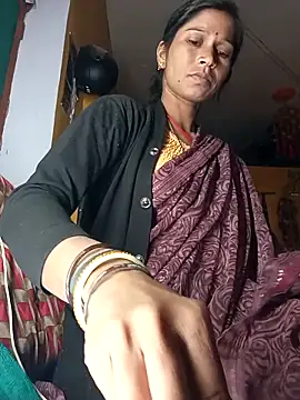 Snapshot of Sonam_pandeyji chatting on November 14, 2:05 pm Sonam pandeyji online show from November 14, 2:05 pm