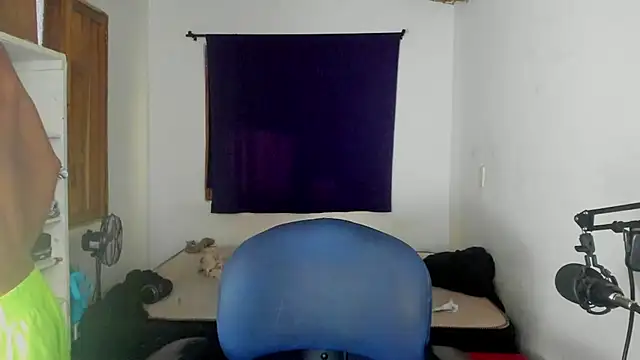 JuanchiT66 online show from October 11, 7:45 pm