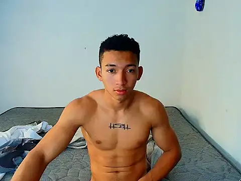 JuanchiT66 online show from November 14, 8:02 am