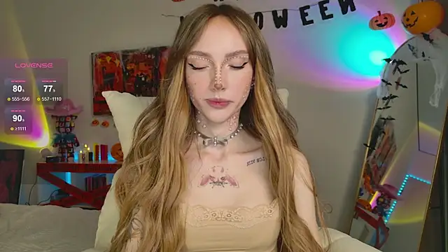 Snapshot of Lunainnk chatting on October 28, 12:14 am Lunainnk online show from October 28, 12:14 am