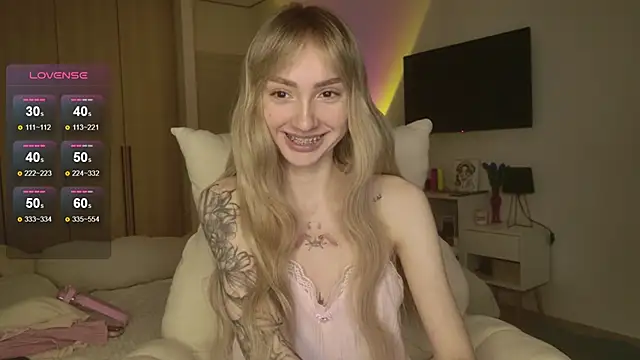 Snapshot of Lunainnk chatting on March 21, 5:12 am Lunainnk online show from March 21, 5:12 am