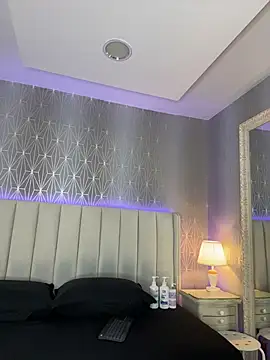 Mia-Medina online show from July 31, 7:57 pm