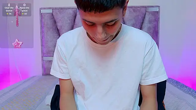 Snapshot of lana_and_liam_ chatting on September 25, 10:30 am lana and liam online show from September 25, 10:30 am