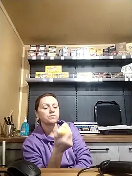 Snapshot of KimmyAghora chatting on October 1, 12:22 pm KimmyAghora online show from October 1, 12:22 pm