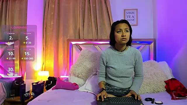 bravepetunia online show from October 20, 1:00 pm