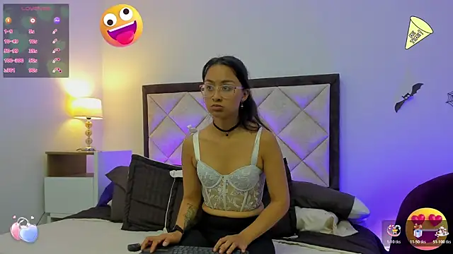 bravepetunia online show from November 5, 12:27 pm